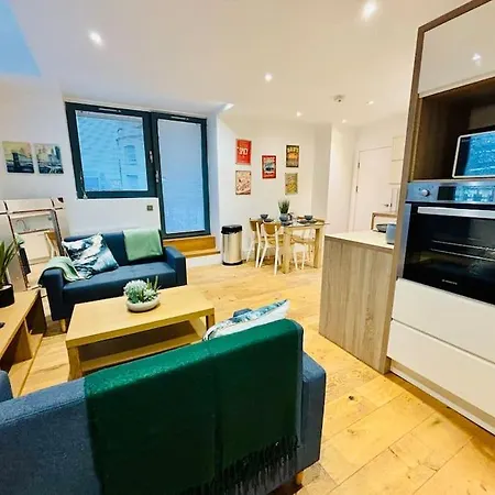 Riverside Apartment With Balcony Bristol Exterior photo